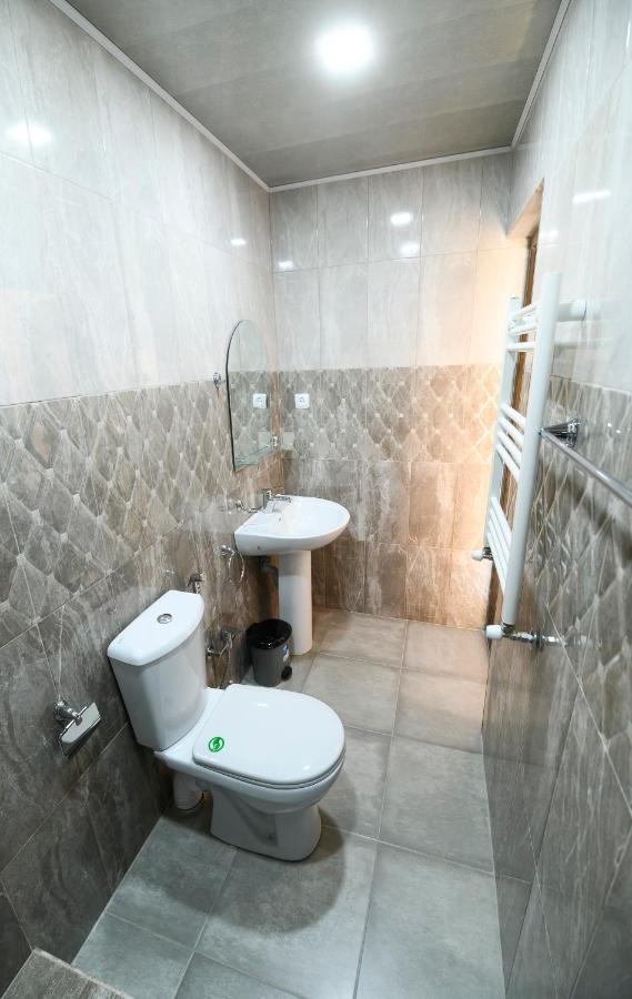 Karnel Hotel Sanain Ngoại thất bức ảnh